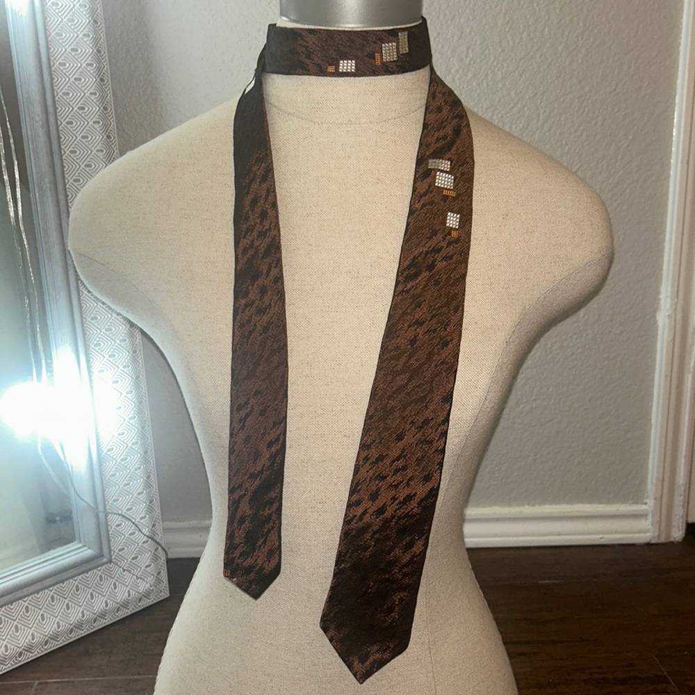 Dark Brown Silk Tie With Orange and White Design